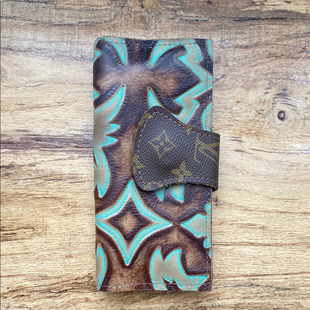 Keep it Gypsy Brown and Blue Patterned Wallet
